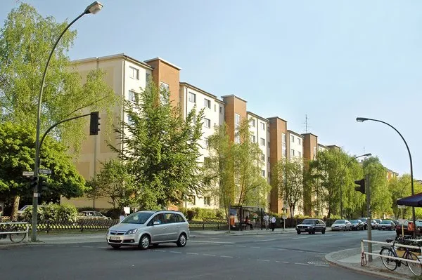3-Zimmer-Wohnung in Charlottenburg — photo 1